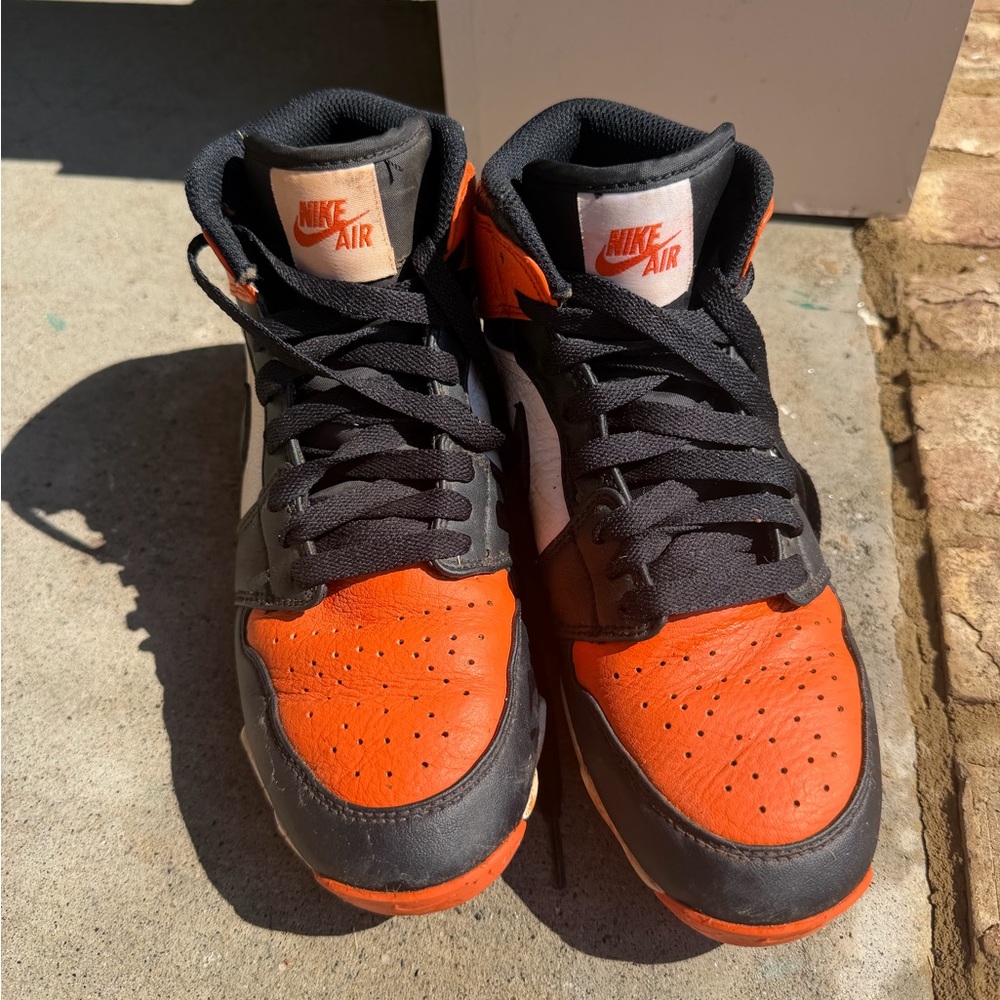 Jordan’s 1 football or baseball cleats orange and black - Picture 2 of 4